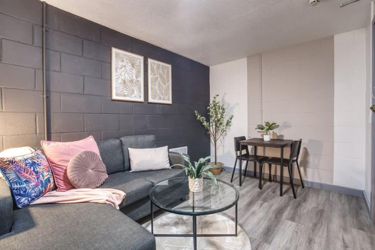 1Br City Centre Apt, Self Check In, Wifi, By Derbnb Sheffield Buitenkant foto