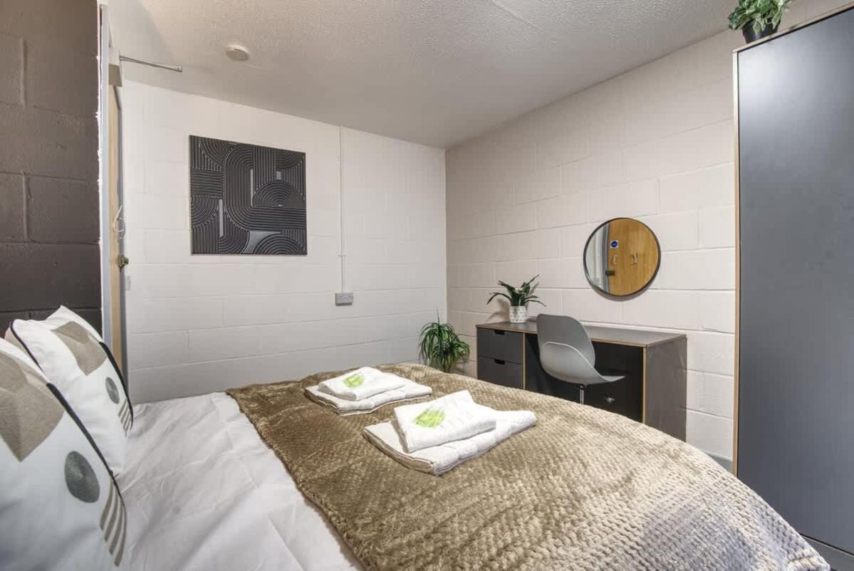 1Br City Centre Apt, Self Check In, Wifi, By Derbnb Sheffield Buitenkant foto
